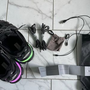 BALENCIAGA TRACK
